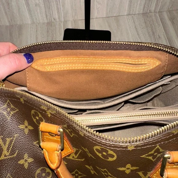 Louis Vuitton Monogram Brown and Tan Bag - Picture 10 of 14